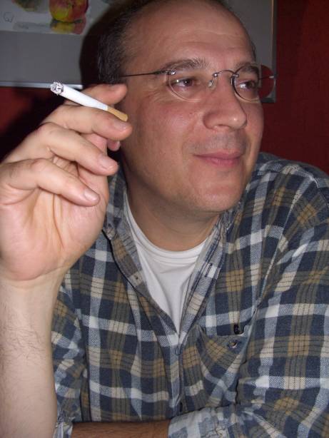 http://www.ohg82er.de/bilder/BerndPisczan/KNEIPEHOEHLI.jpg